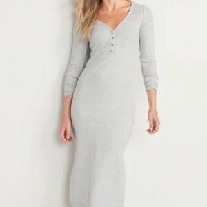 OLD Navy Fitted Long-Sleeve Rib-Knit Henley Midi Dress in light gray size L